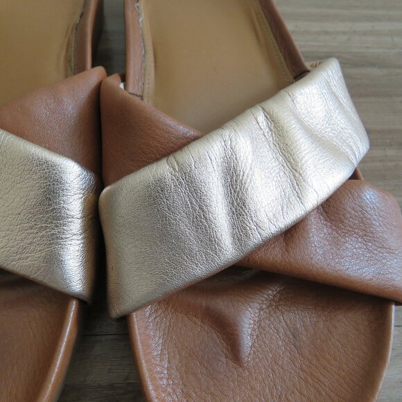 COLE HAAN Arielle Cross Over Slide Sandals in Gold Tan Leather Minimal Size 8.5 - Picture 8 of 15